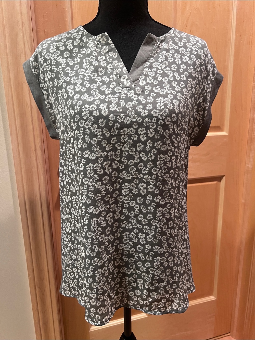 NWT Papermoon Olive Green White Floral Cap Sleeve Blouse Top Cottagecore XS